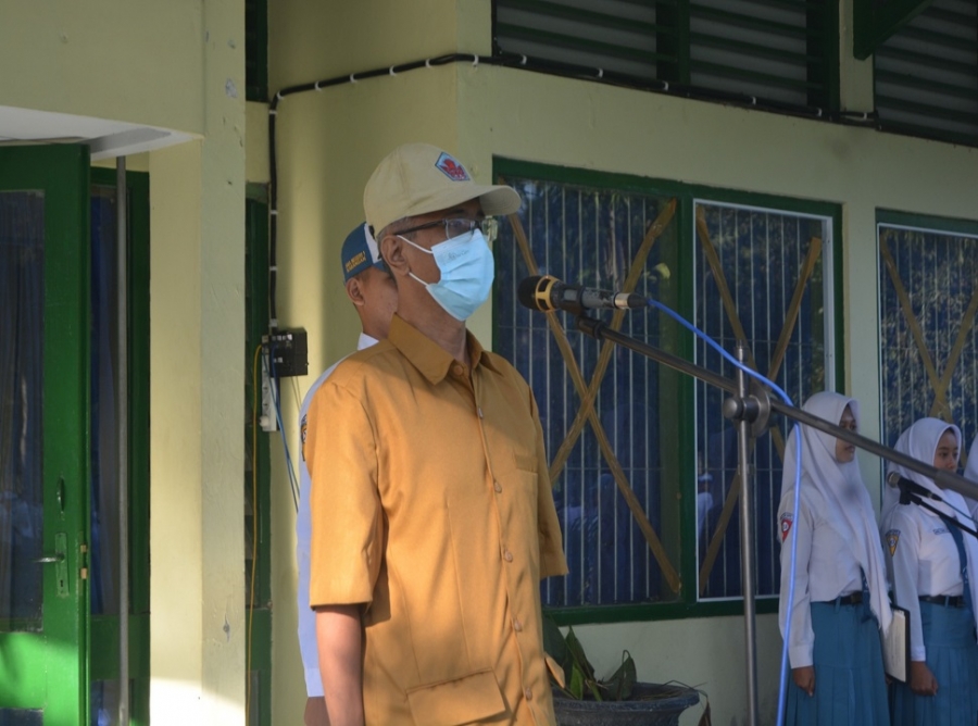 SMAN 1 KARANGAN GELAR UPACARA BENDERA , 5 AGUSTUS 2024