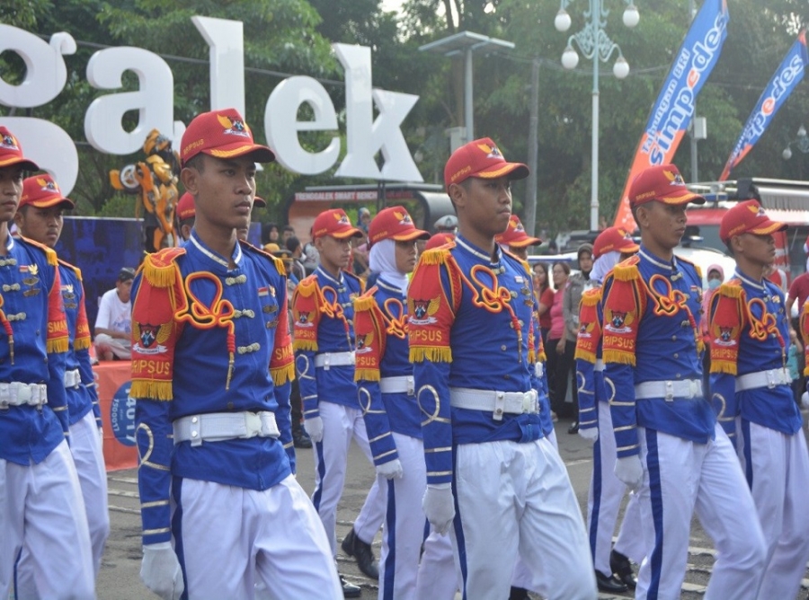 BRIPSUS SMAN 1 KARANGAN TAMPIL APIK SAAT HUT BAYANGKARA