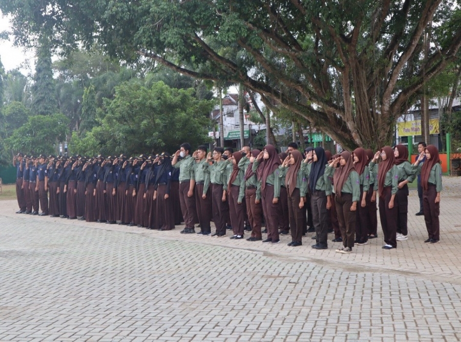 PENGUKUHAN PENGURUS BCL DAN BRIPSUS