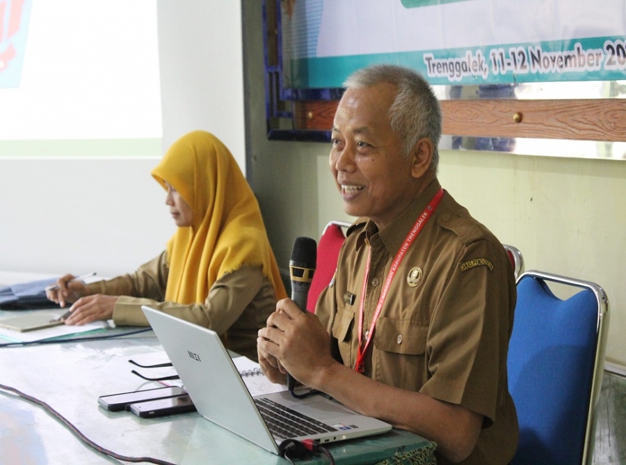 SMANESKA GELAR WORKSHOP DIIKUTI BAPAK/IBU GURU &amp; TATA USAHA