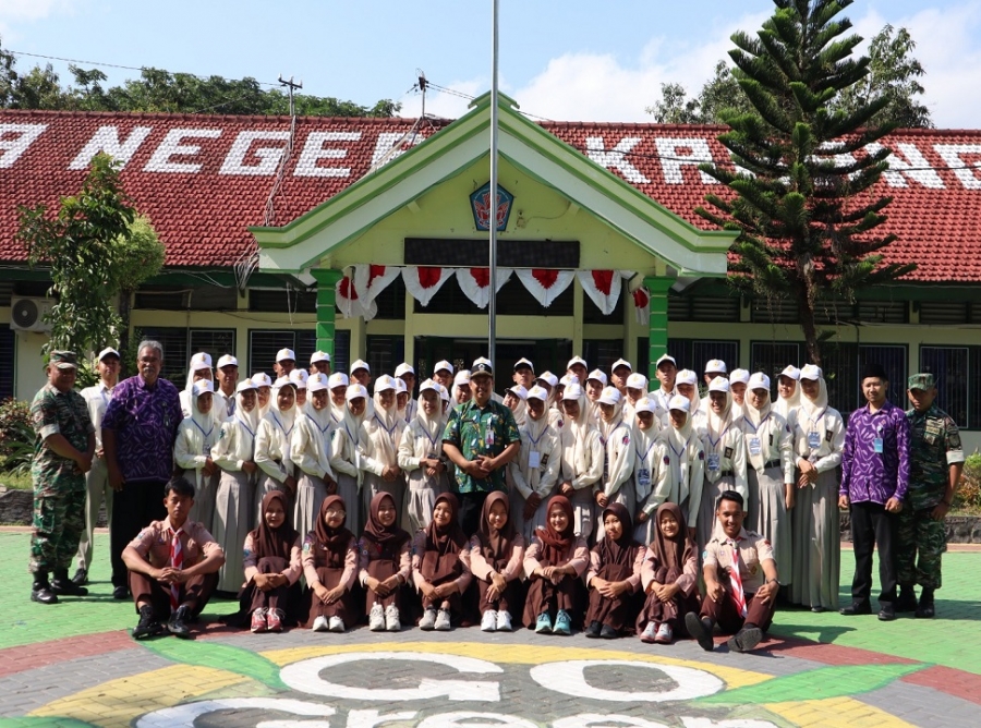 SMANESKA GELAR LDK OSIS/MPK 2023/2024 BERSAMA KODIM T-GALEK