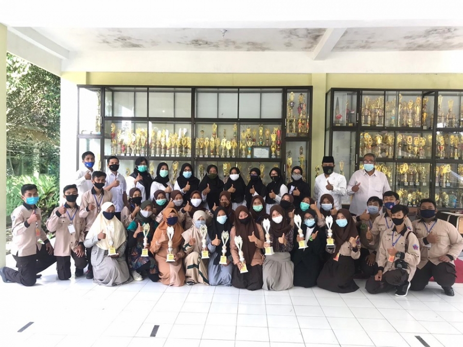 Juara Lomba Antar Kelas Yang Diselenggarakan OSIS