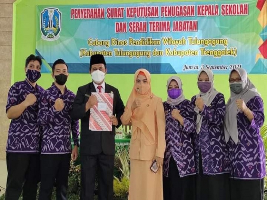 SERTIJAB KEPALA SMAN 1 KARANGAN TRENGGALEK